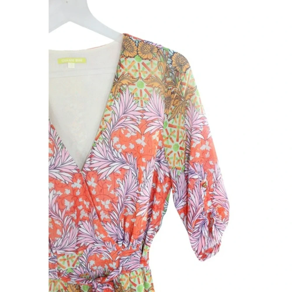 Gianni Bini Romper Botanical Print V-Neck Tie Waist Size S‎ Multicolor